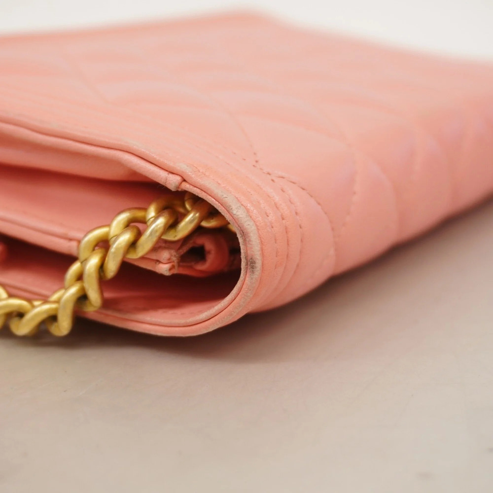 CHANEL Pink Lambskin Leather Wallet - Picture 6 of 11